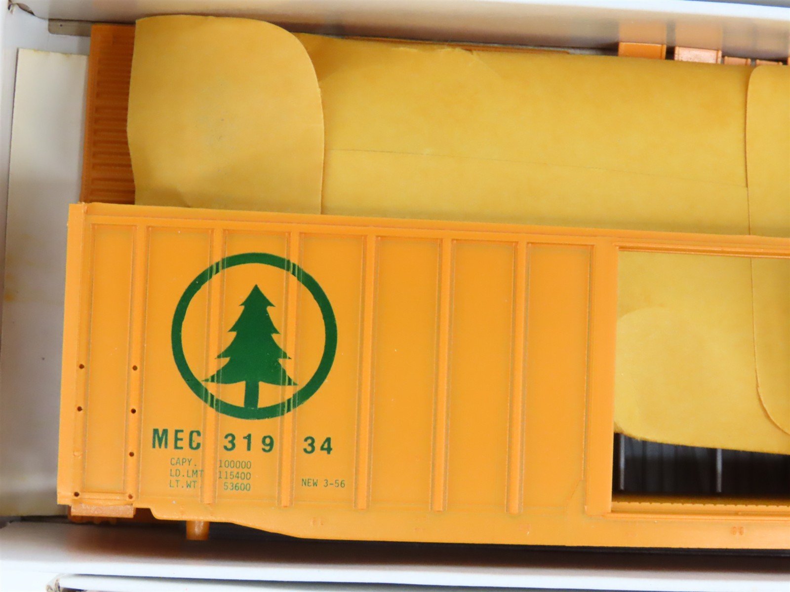 LOT of 10 HO Scale McKean Kit #909 MEC 