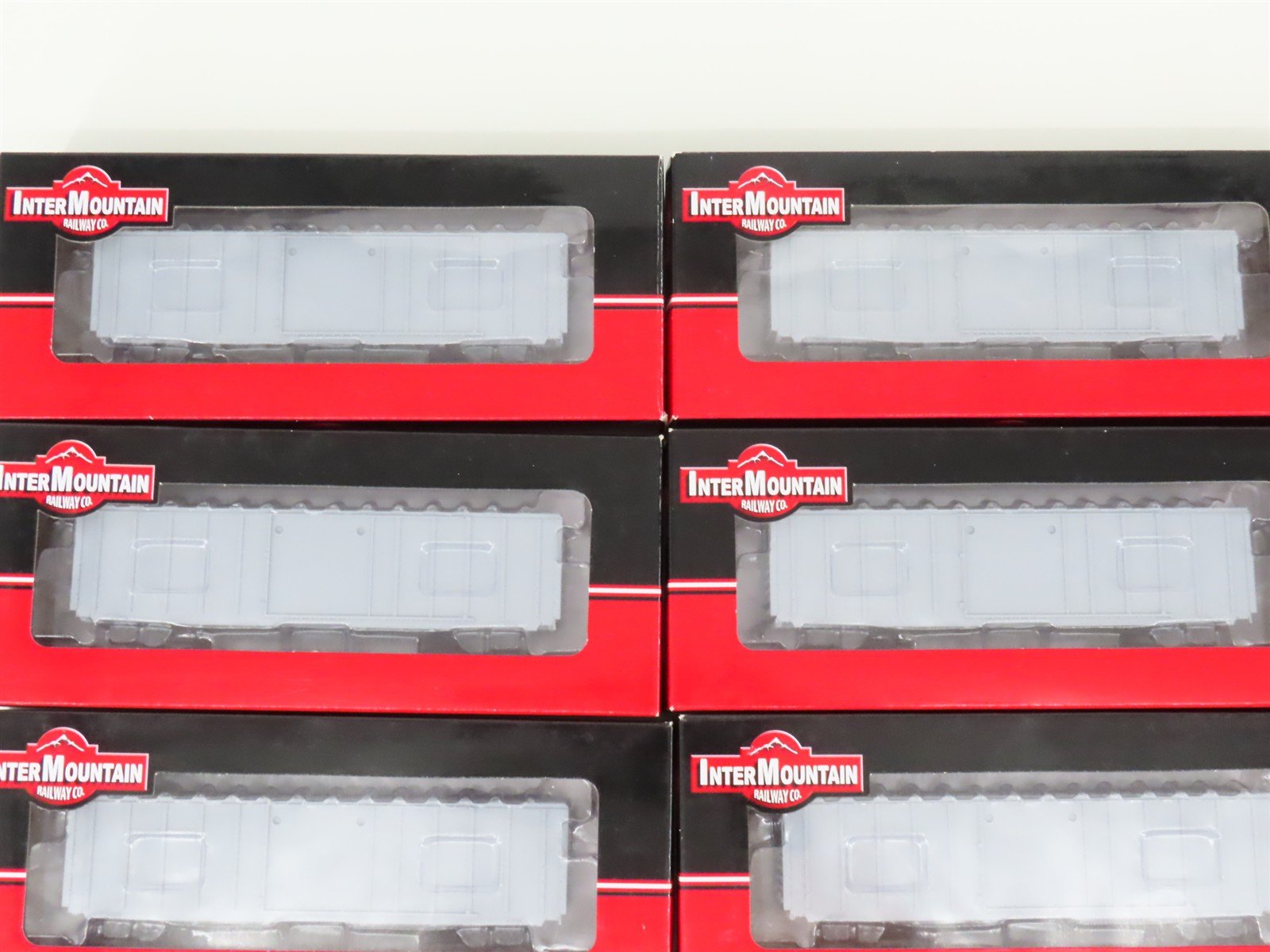 LOT of 12 HO Scale InterMountain Kit #42500 Undecorated 5277 Cubic Foot Box Car