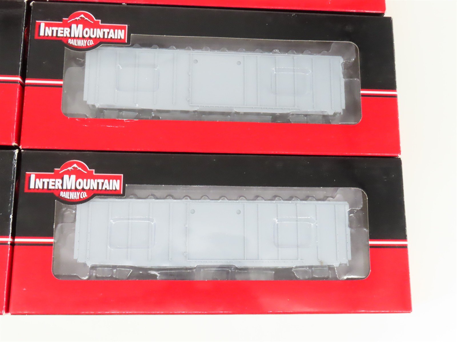 LOT of 12 HO Scale InterMountain Kit #42500 Undecorated 5277 Cubic Foot Box Car