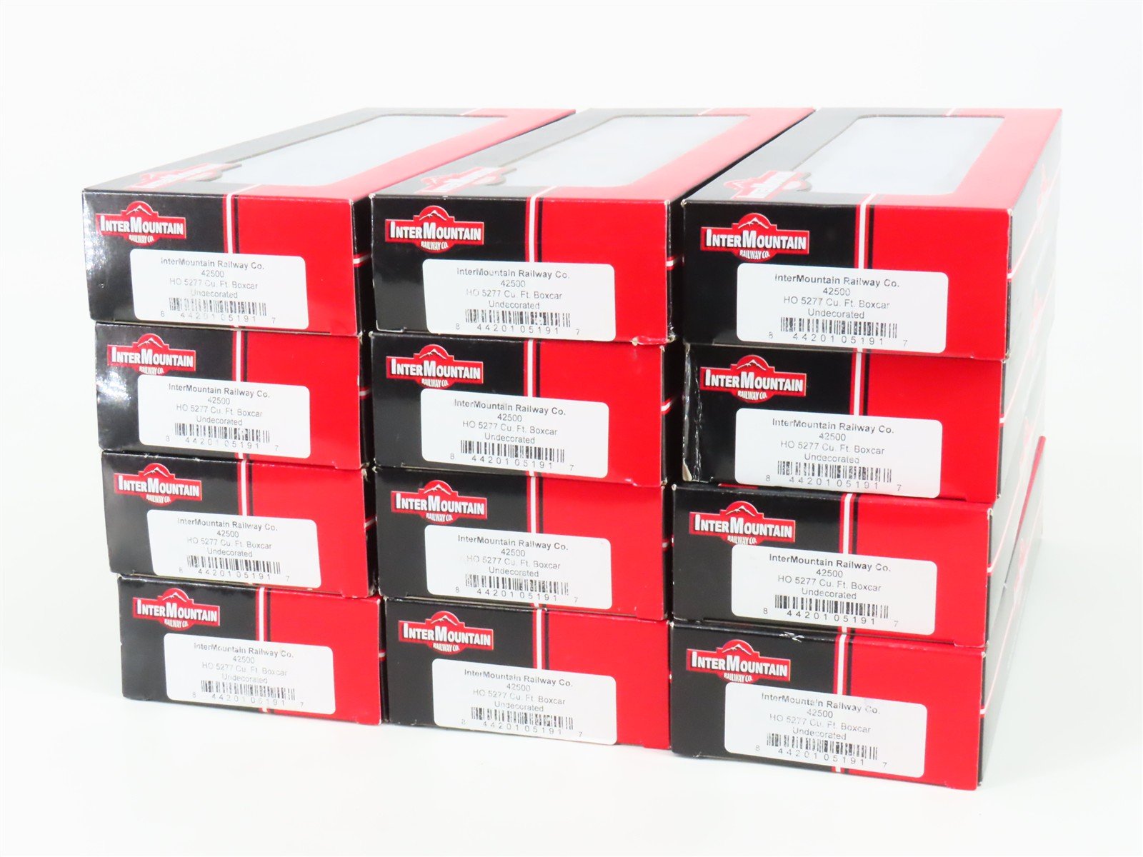 LOT of 12 HO Scale InterMountain Kit #42500 Undecorated 5277 Cubic Foot Box Car