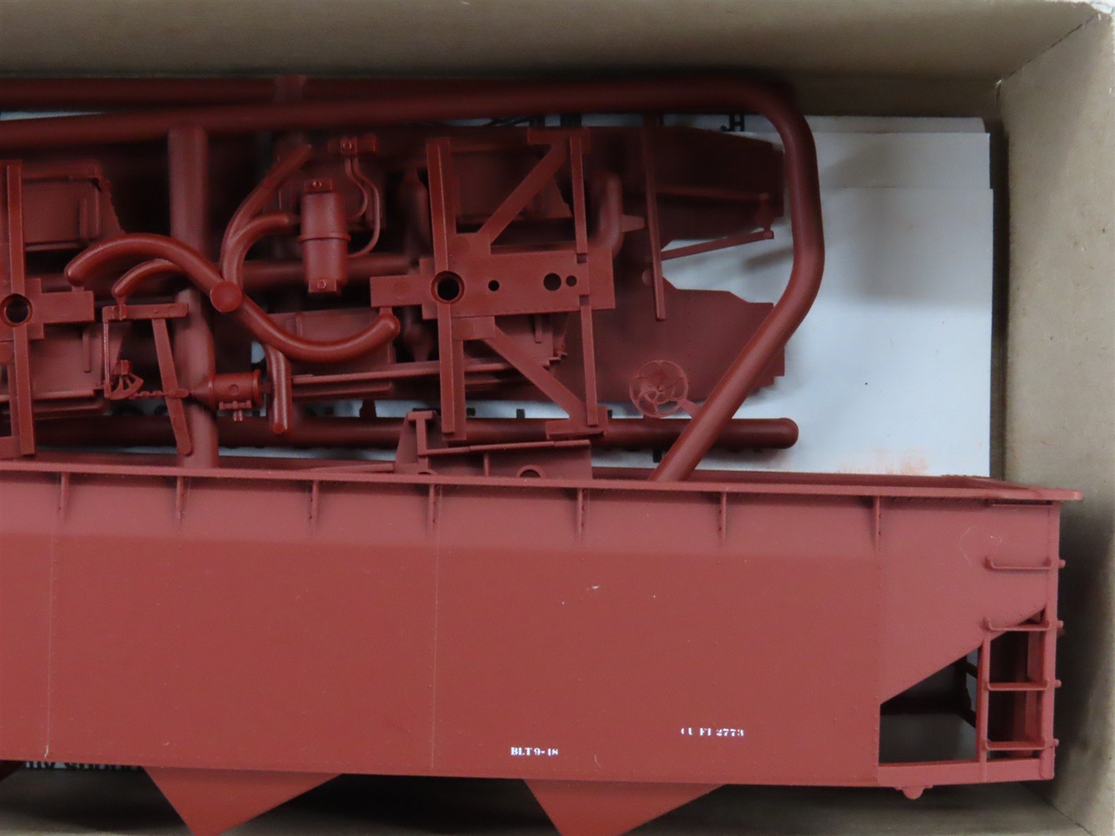 LOT of 4 HO Scale Accurail Kit #7599 Data Only Oxide AAR 3-Bay Open Hopper