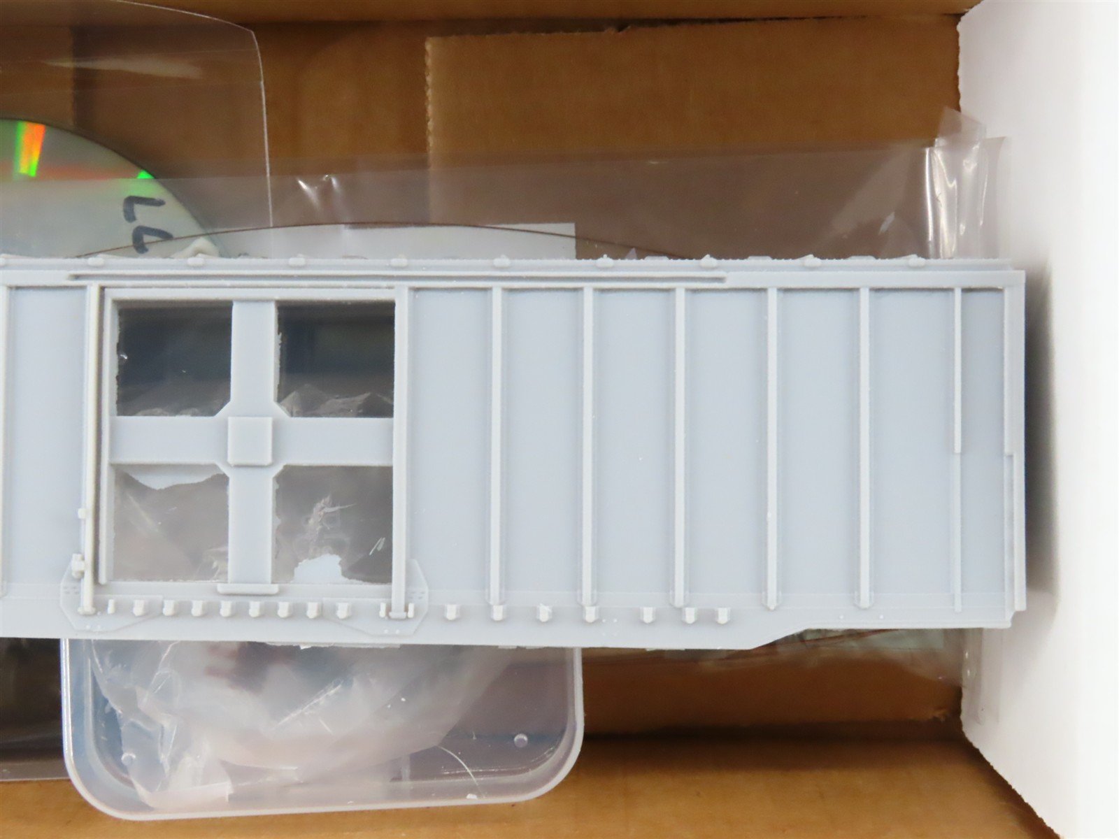 HO Smokey Mountain Model Works Kit #87-B5 NS Undecorated 5277 12-Post Box Car