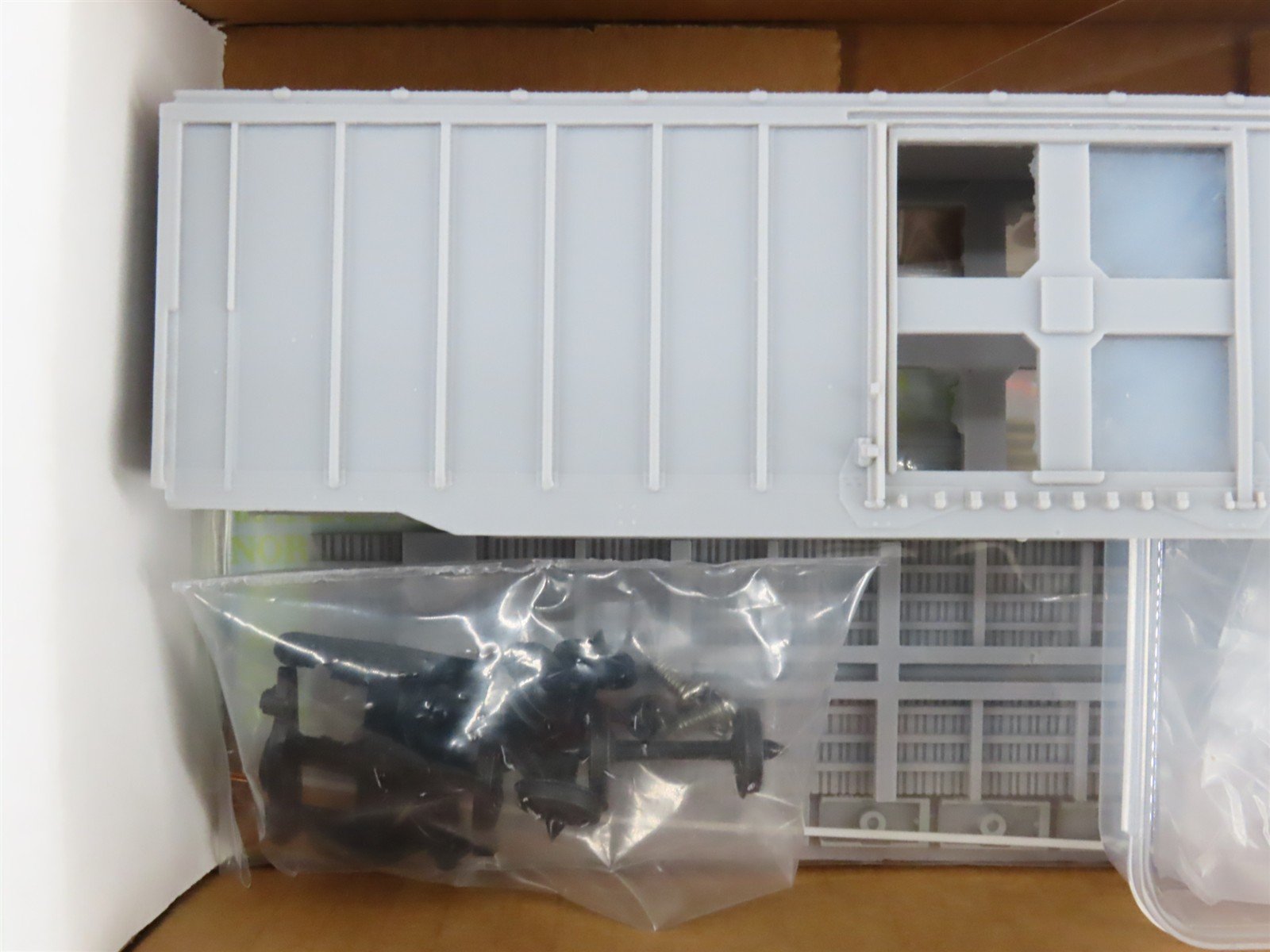 HO Smokey Mountain Model Works Kit #87-B5 NS Undecorated 5277 12-Post Box Car