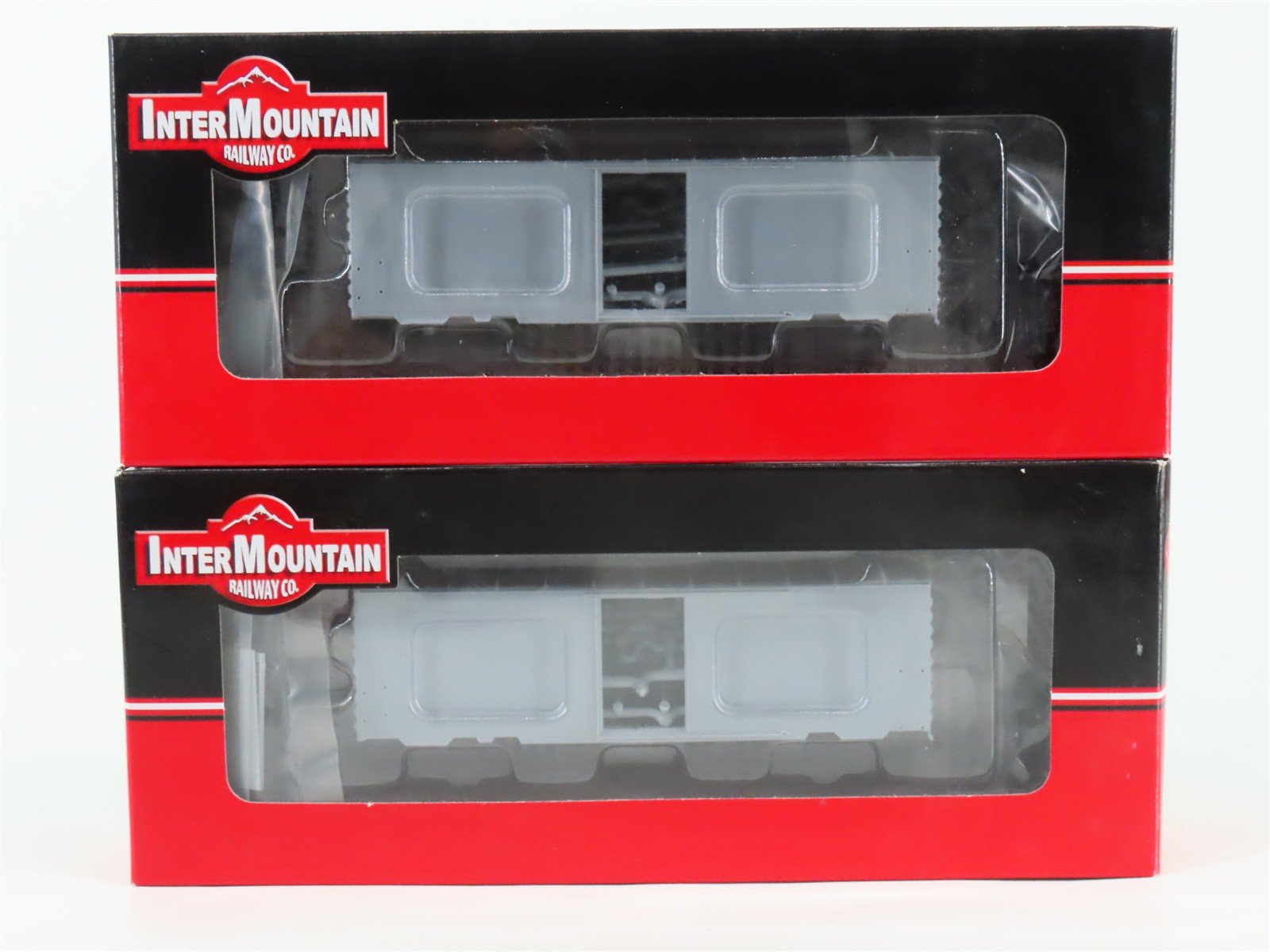 LOT of 12 HO Scale InterMountain Kit #40499 Undecorated 40' PS-1 Box Car