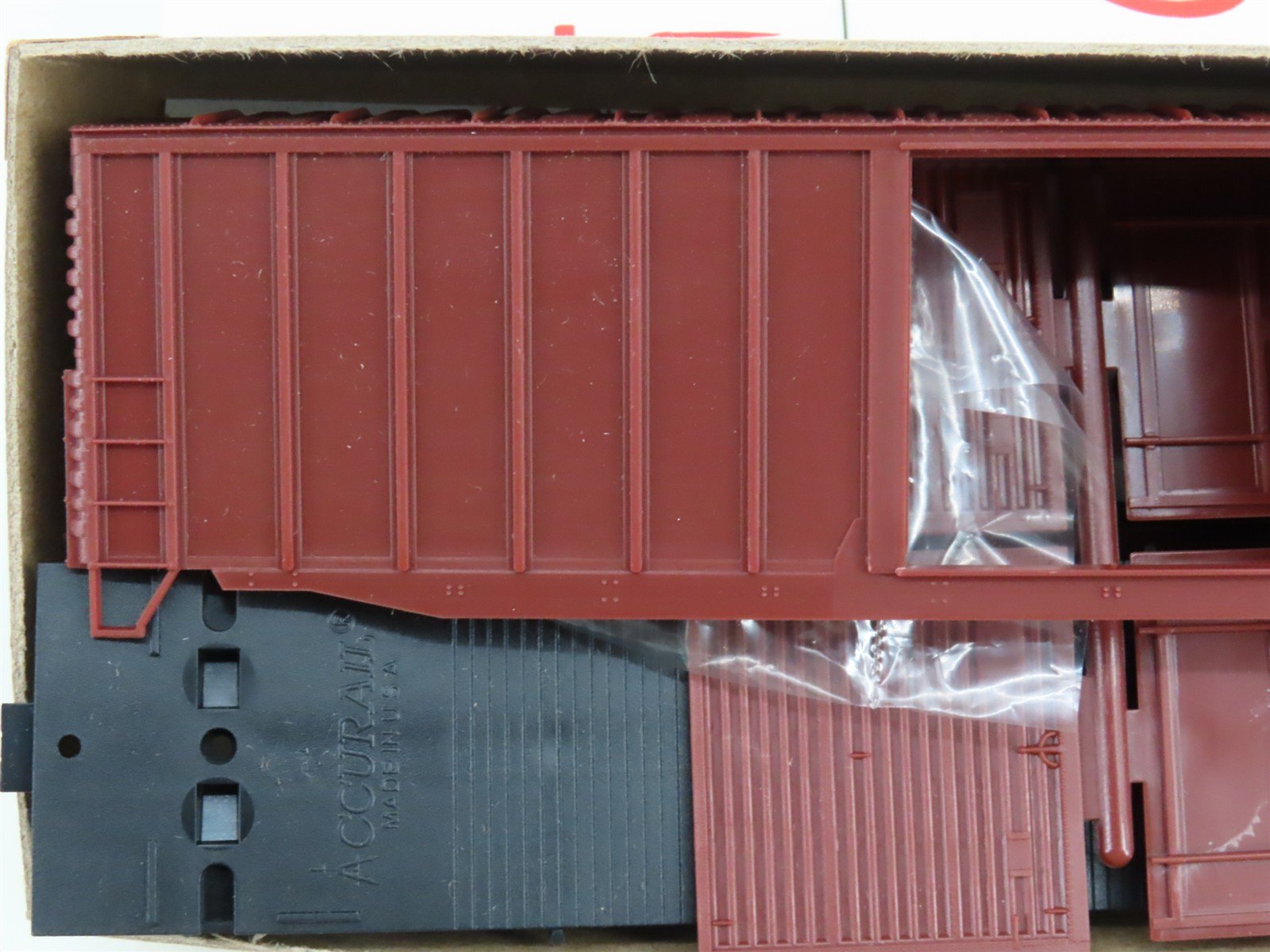 LOT of 6 HO Accurail Kit #5600 Undecorated Brownish Red 50' Ext. Post Box Car