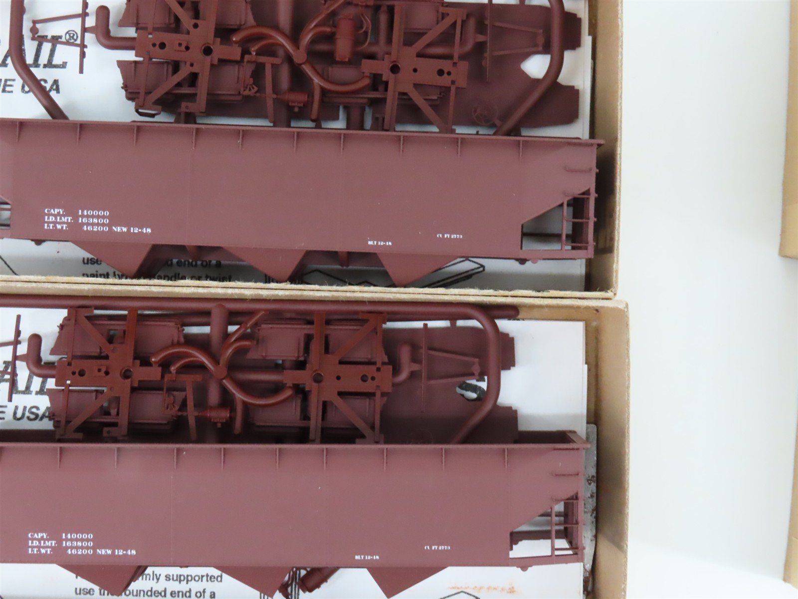LOT of 8 HO Scale Accurail Kit #7598 Data Only Mineral Red AAR 3-Bay Open Hopper