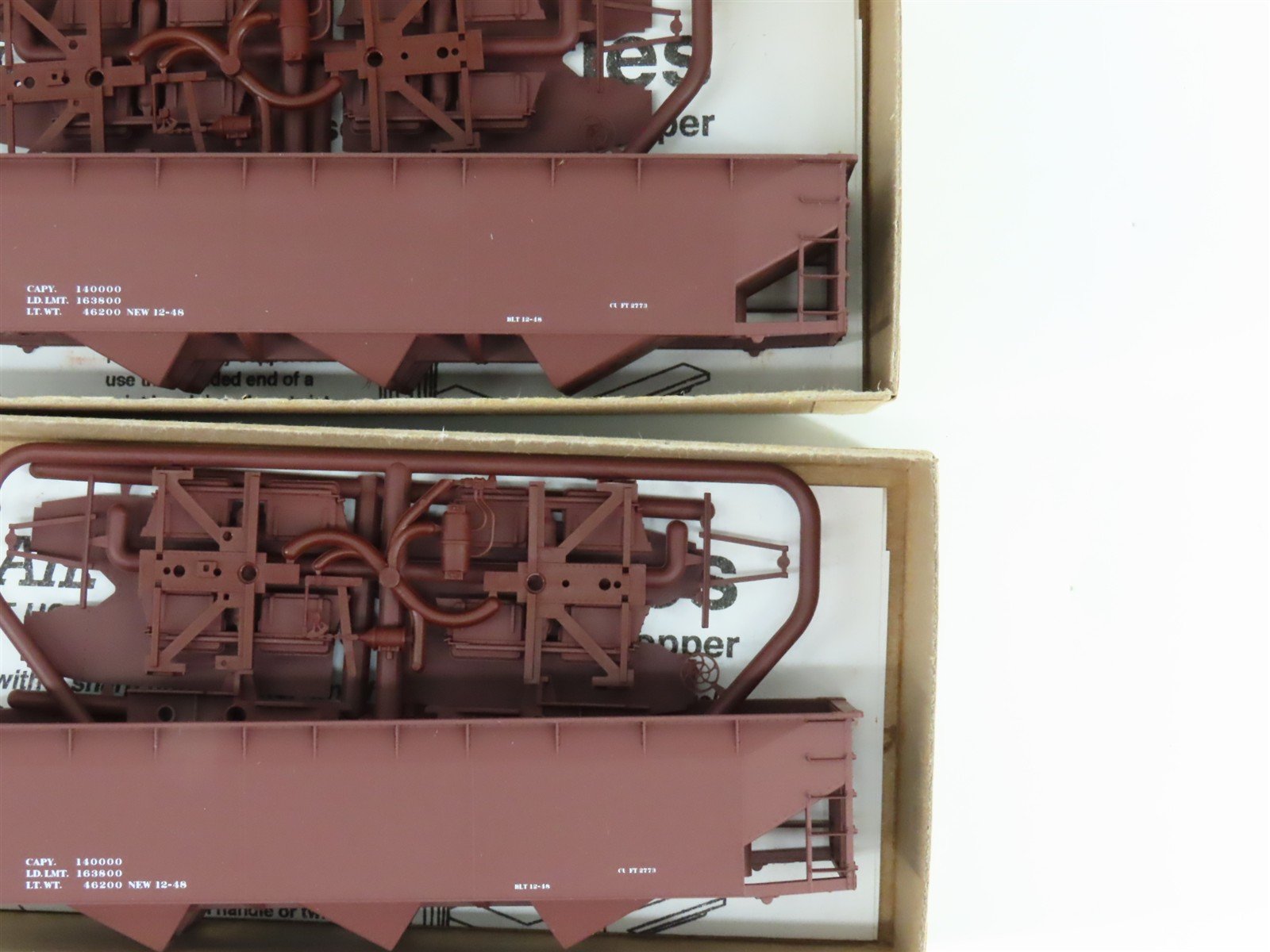 LOT of 8 HO Scale Accurail Kit #7598 Data Only Mineral Red AAR 3-Bay Open Hopper