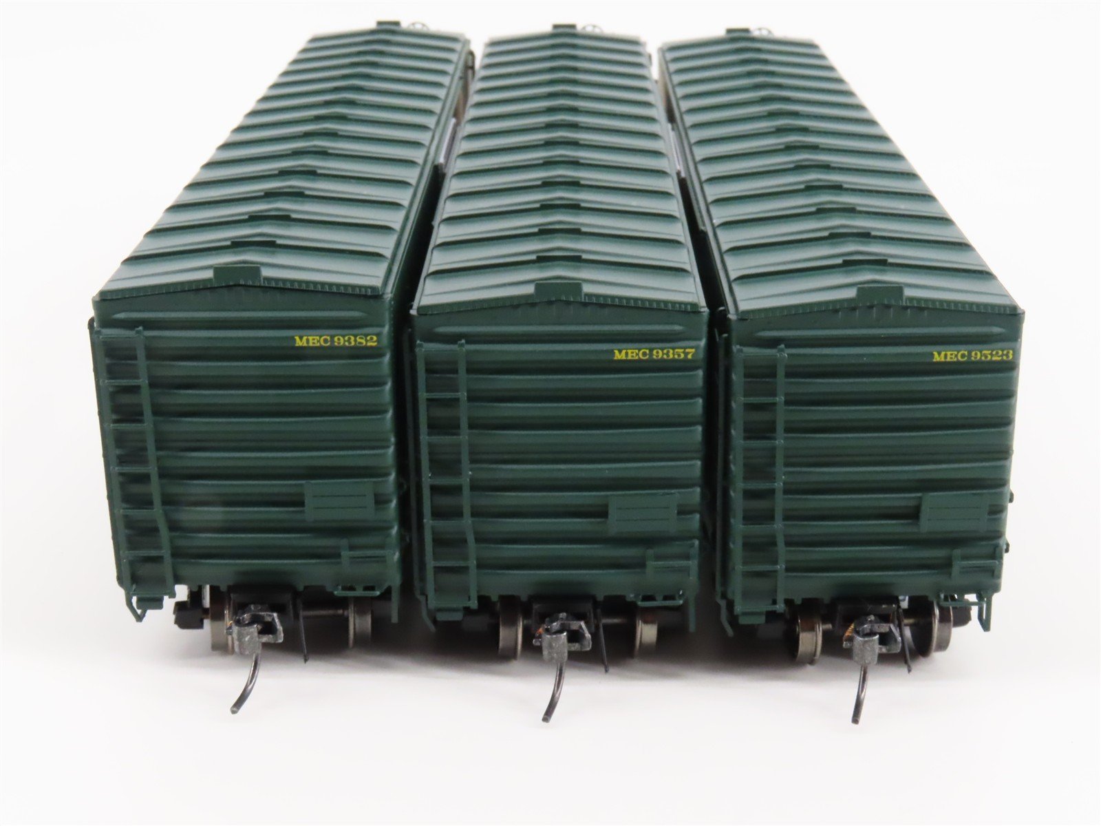 LOT of 6 HO Scale Intermountain MEC Maine Central Pine Tree 50' PS-1 Boxcars