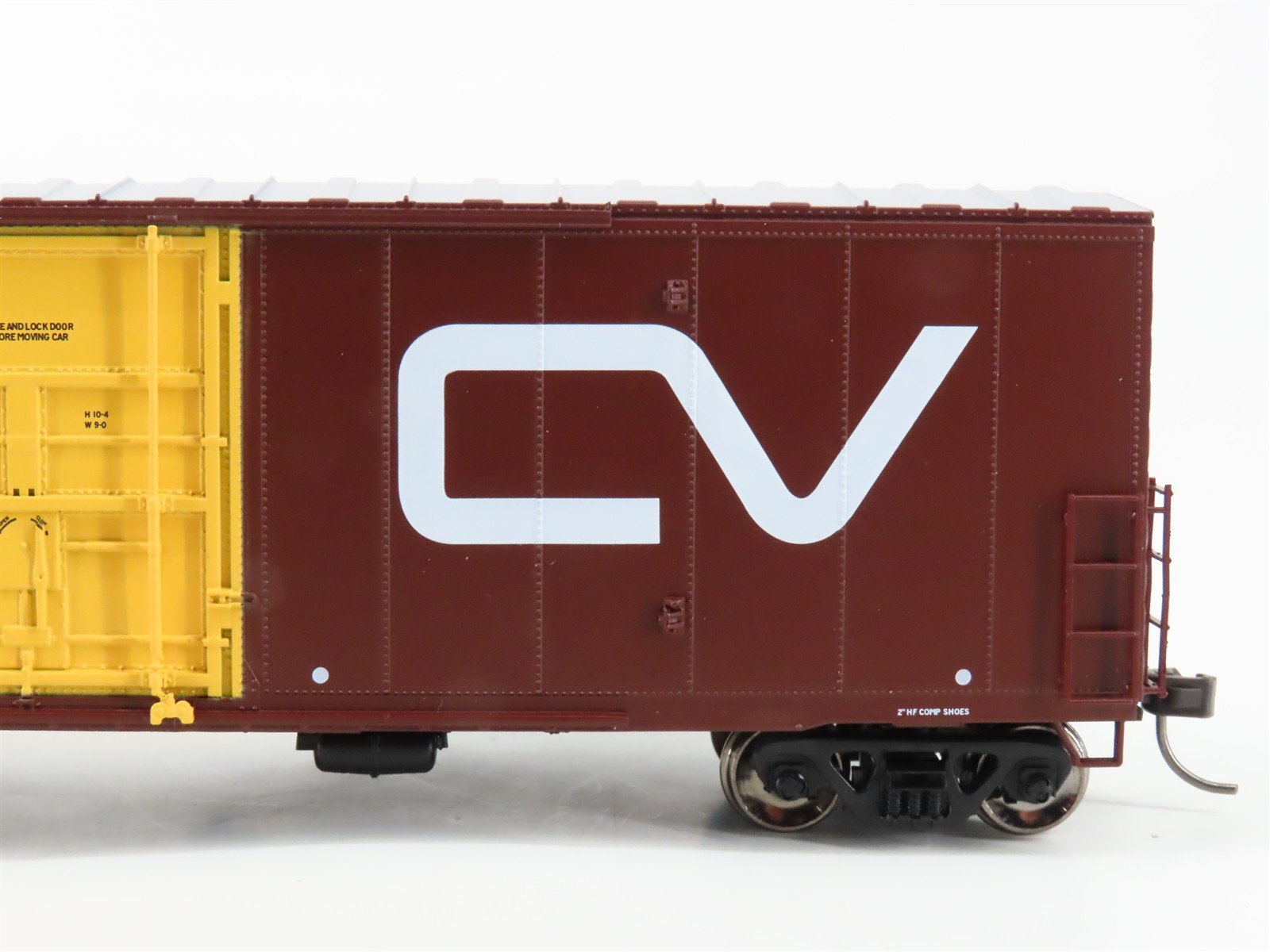LOT of 2 HO Scale Atlas CV Central Vermont 50' Boxcars
