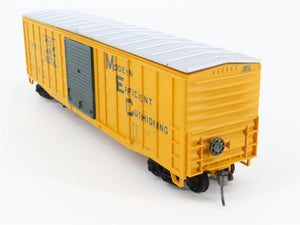 LOT of 2 HO Scale Athearn 932-4705 MEC Maine Central Pine Tree 50' Boxcars