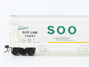 LOT of 2 HO Scale Athearn Genesis SOO Line 3-Bay Covered Hoppers