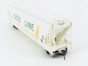 LOT of 2 HO Scale Athearn Genesis SOO Line 3-Bay Covered Hoppers