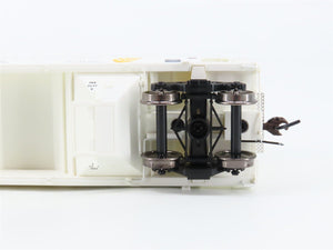 LOT of 2 HO Scale Athearn Genesis SOO Line 3-Bay Covered Hoppers