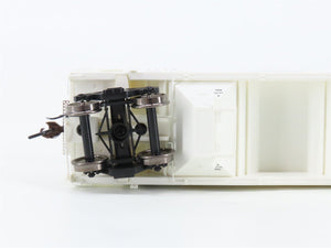 LOT of 2 HO Scale Athearn Genesis SOO Line 3-Bay Covered Hoppers