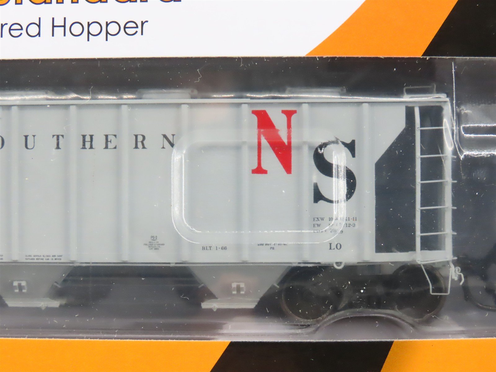 LOT of 8 HO Scale Tangent NS Norfolk Southern Railroad 3-Bay Covered Hoppers