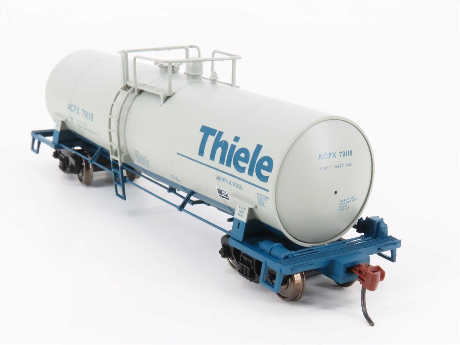 HO Scale Atlas ACFX Thiele ACF Kaolin Tank Car #79118