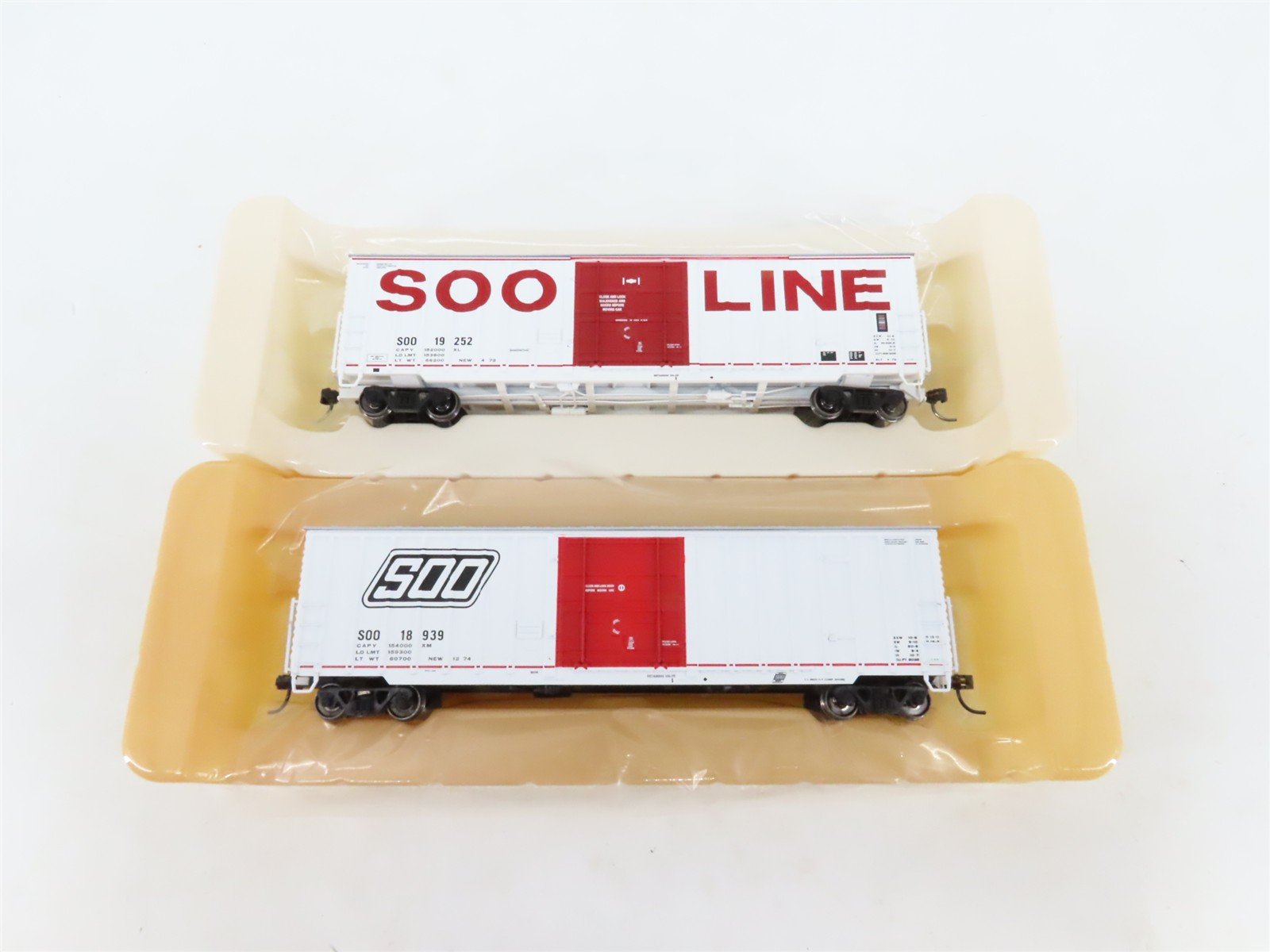 LOT of 8 HO Scale Fox Valley Models SOO Line Single Door Box Cars