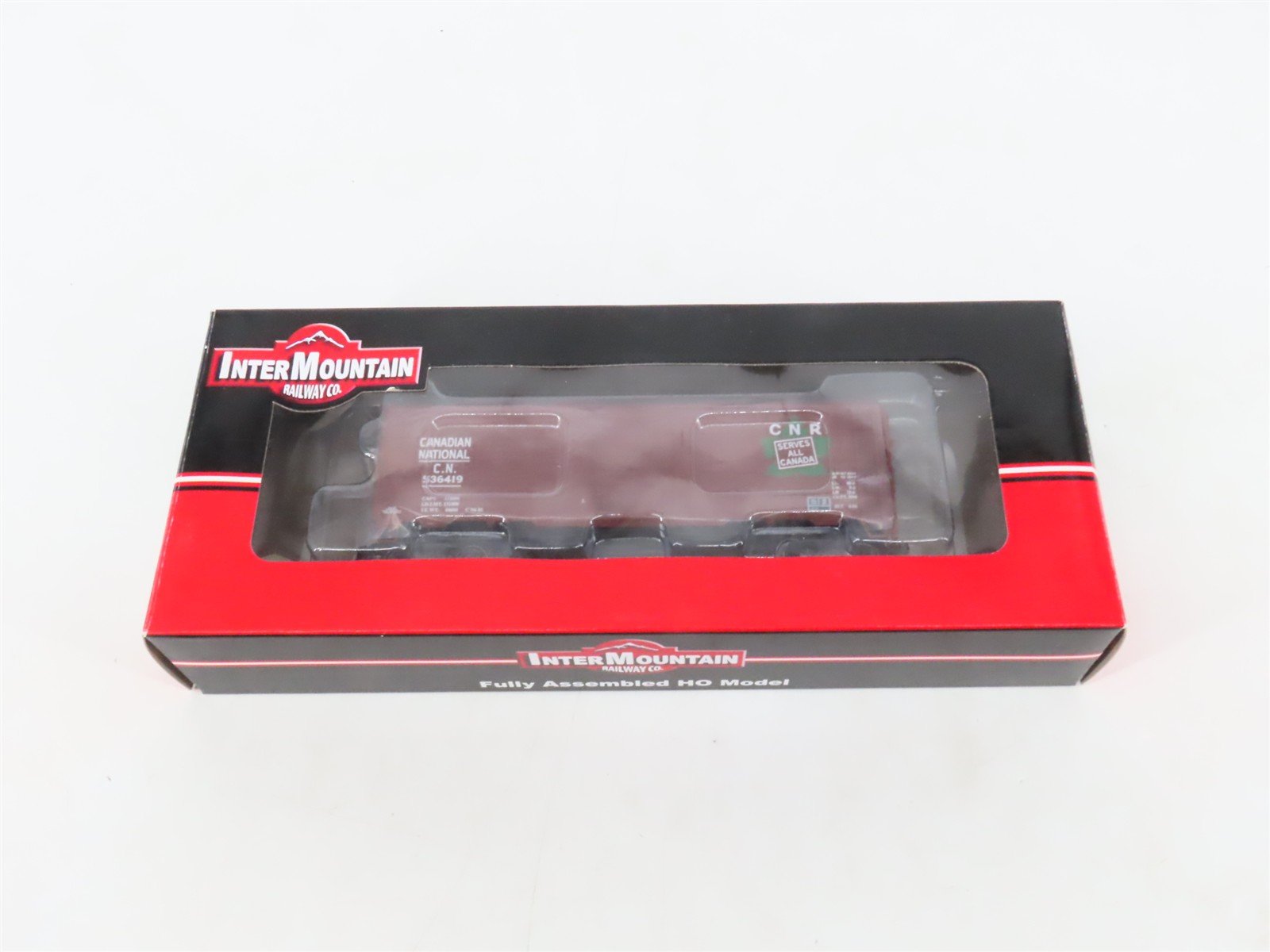 LOT of 2 HO InterMountain CN Canadian National Railway Single Door Box Cars