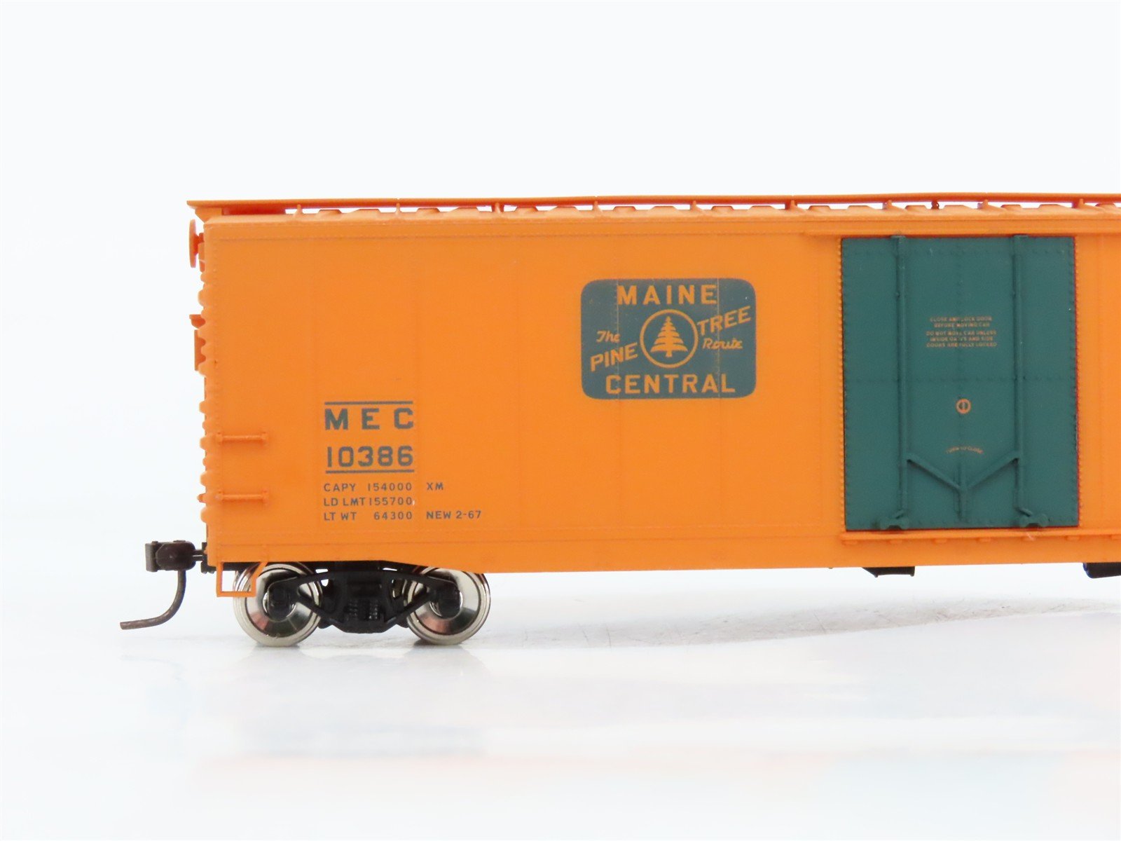 LOT of 3 HO Accurail Accuready #95117 MEC Maine Central 50' Box Cars #10386
