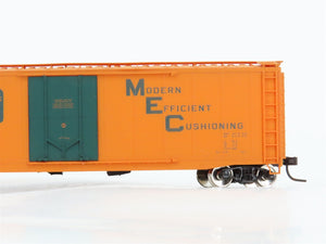 LOT of 3 HO Accurail Accuready #95117 MEC Maine Central 50' Box Cars #10386