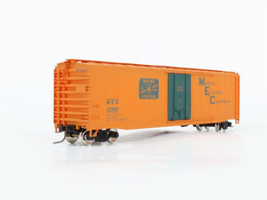 LOT of 3 HO Accurail Accuready #95117 MEC Maine Central 50' Box Cars #10386