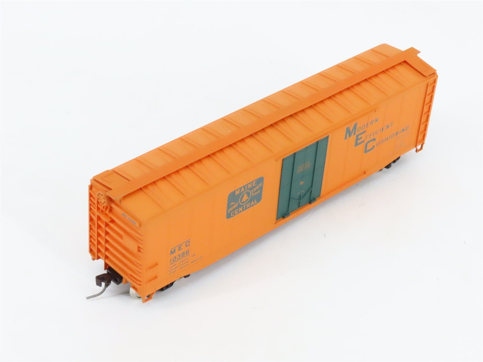 LOT of 3 HO Accurail Accuready #95117 MEC Maine Central 50' Box Cars #10386
