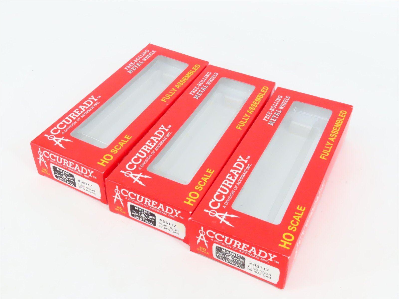 LOT of 3 HO Accurail Accuready #95117 MEC Maine Central 50' Box Cars #10386