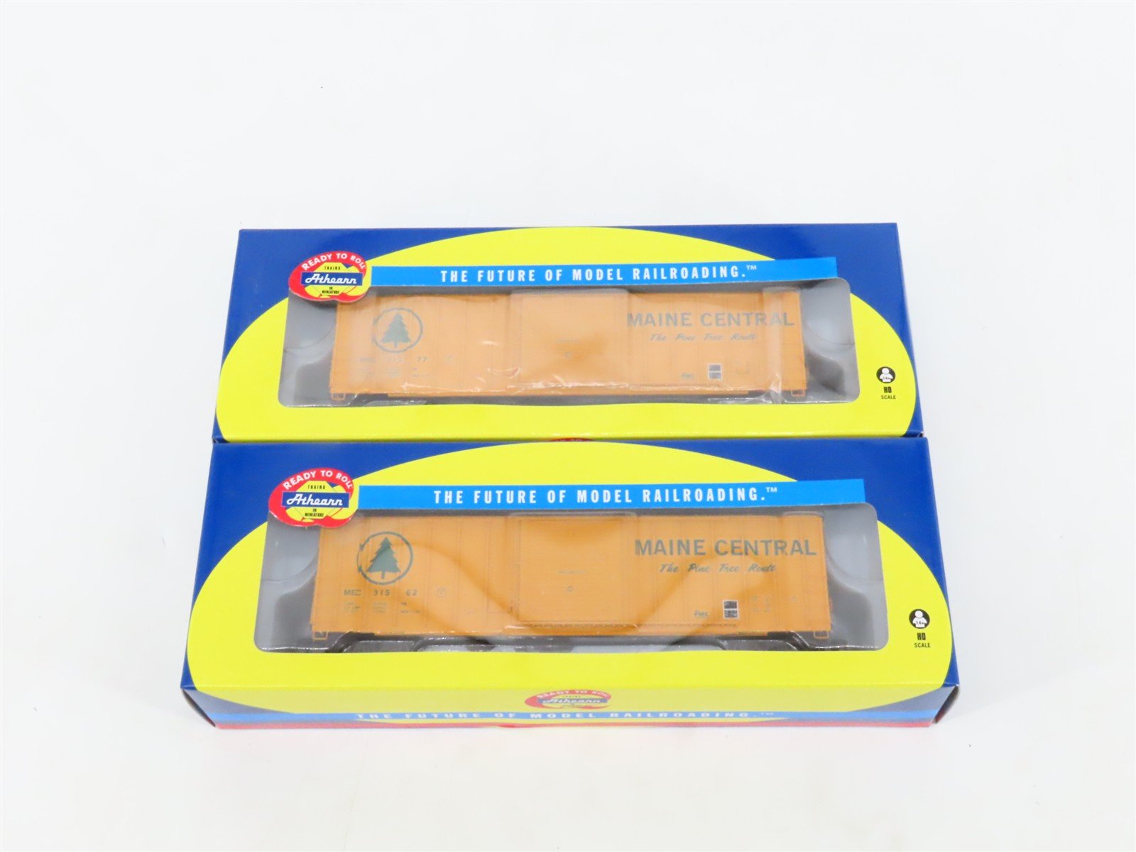 LOT of 8 HO Scale Athearn MEC Maine Central Pine Tree Route Single Door Box Cars