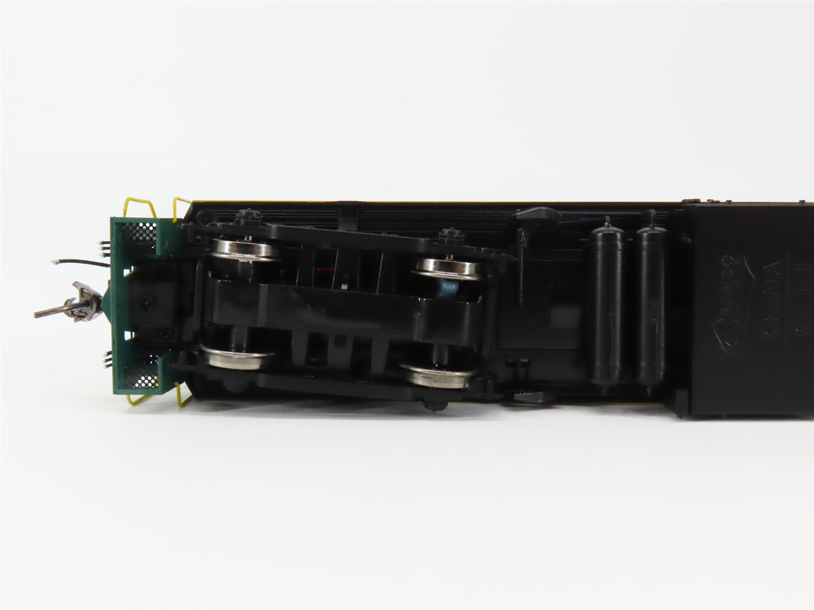 HO Scale Rapido 31560 CV Central Vermont RS11 Diesel Loco #3611 wDCC & Sound