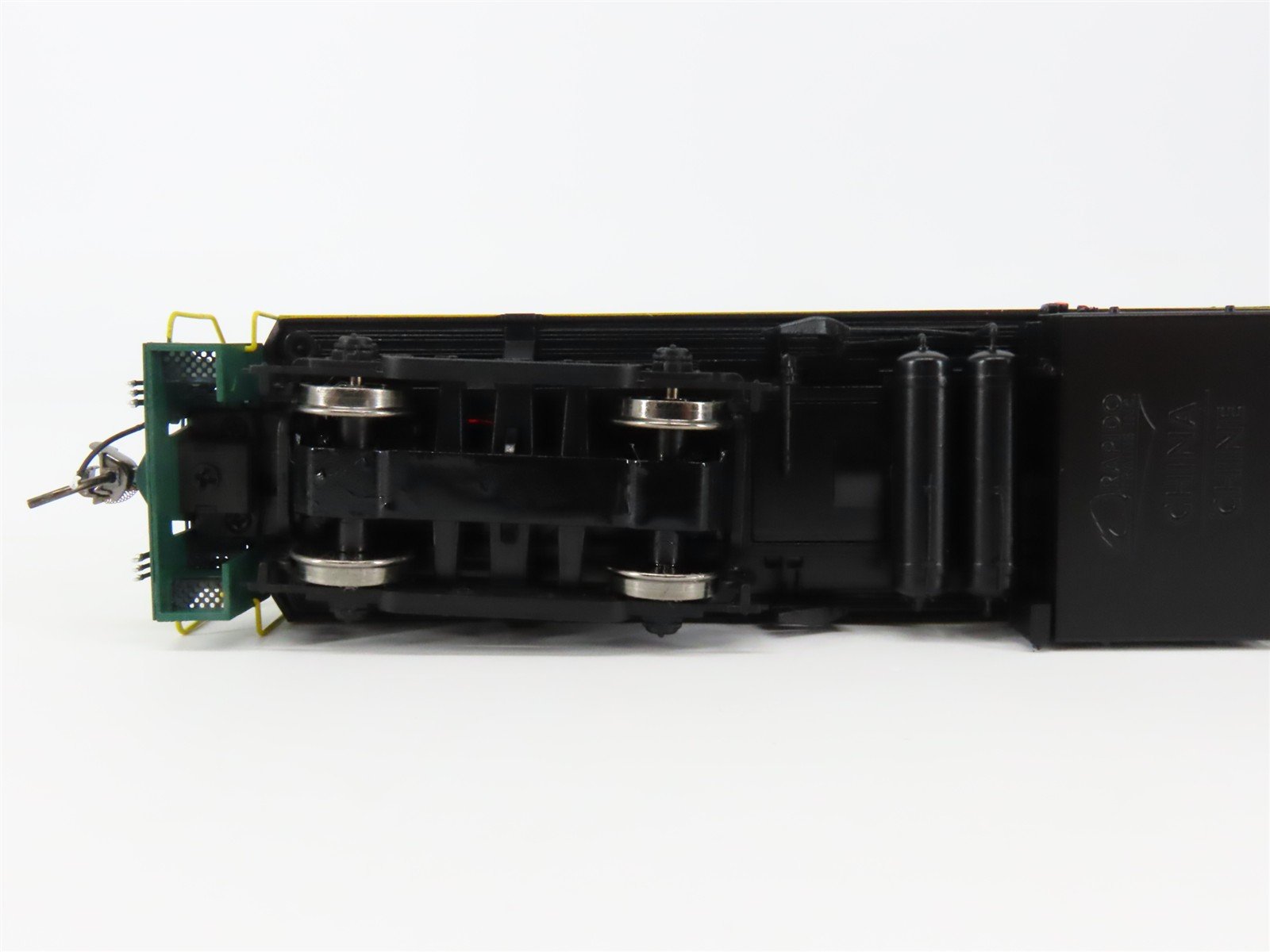 HO Scale Rapido 31559 CV Central Vermont RS11 Diesel Loco #3606 wDCC & Sound