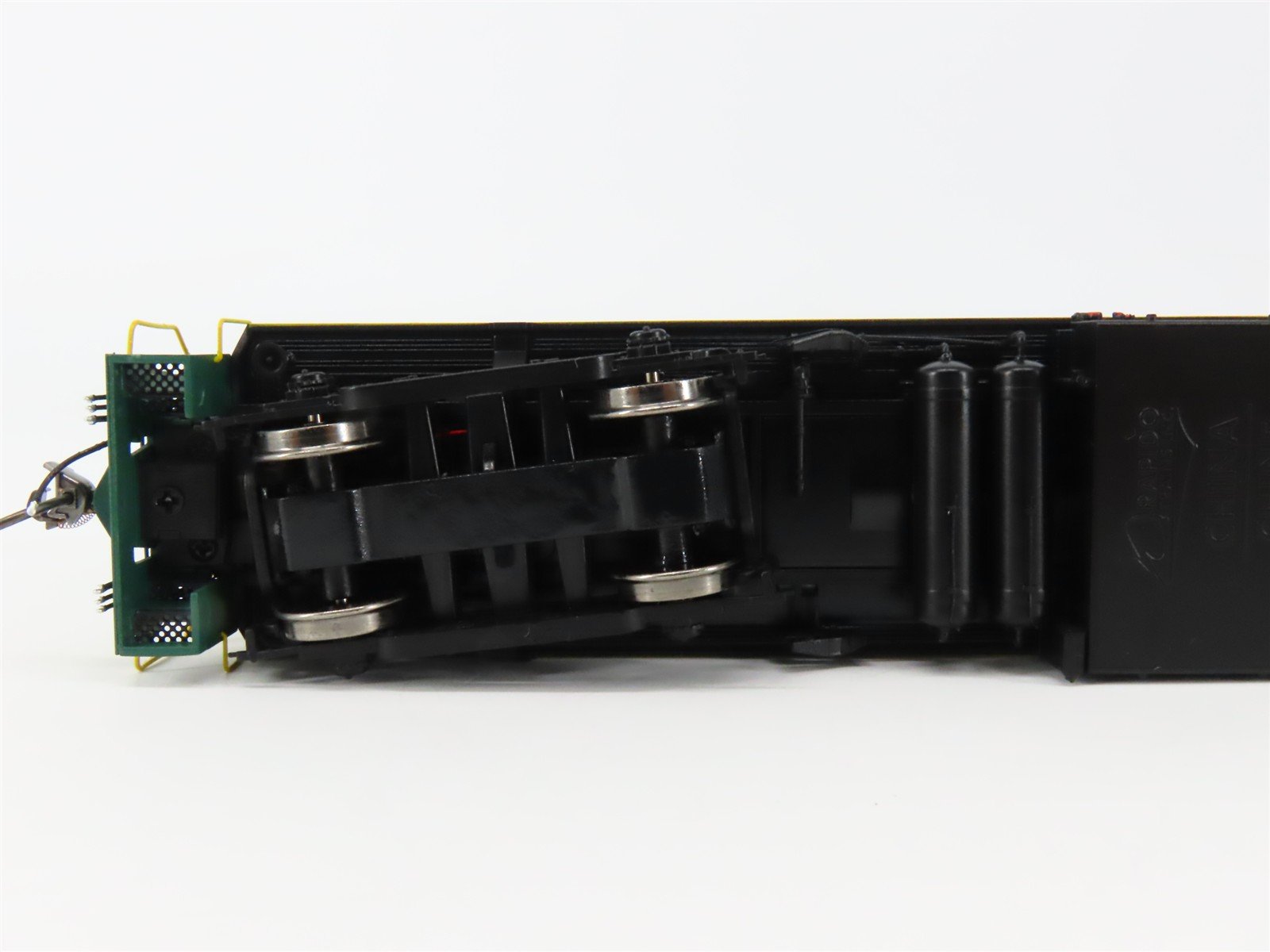 HO Scale Rapido 31558 CV Central Vermont RS11 Diesel Loco #3604 wDCC & Sound
