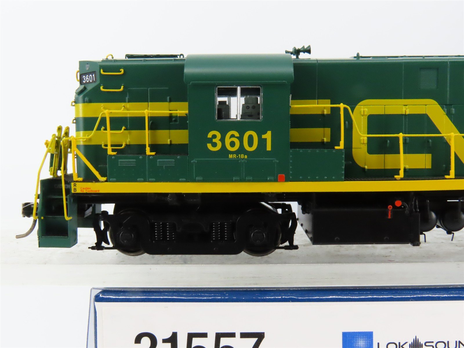 HO Scale Rapido 31557 CV Central Vermont RS11 Diesel Loco #3601 wDCC & Sound