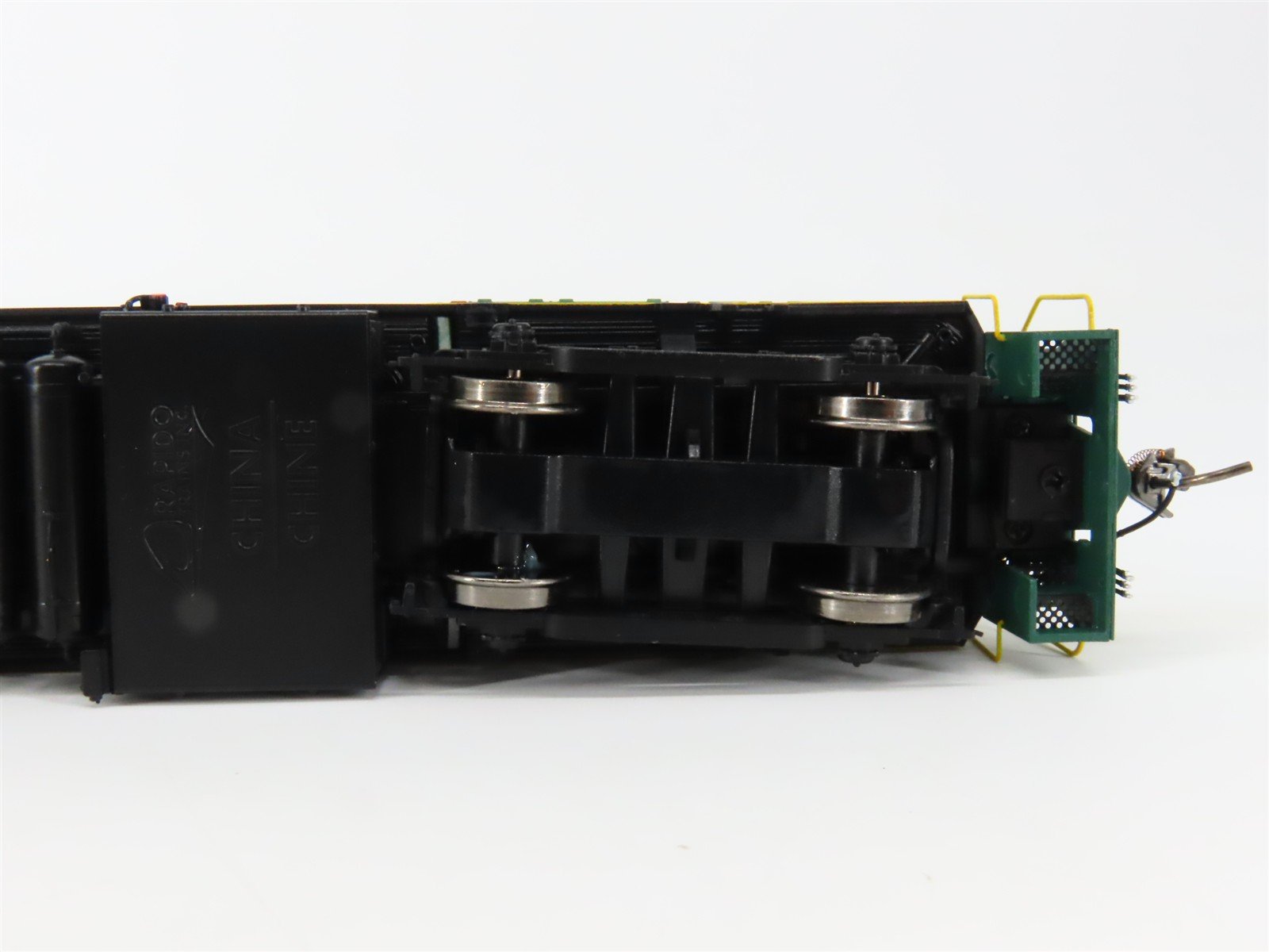 HO Scale Rapido 31557 CV Central Vermont RS11 Diesel Loco #3601 wDCC & Sound