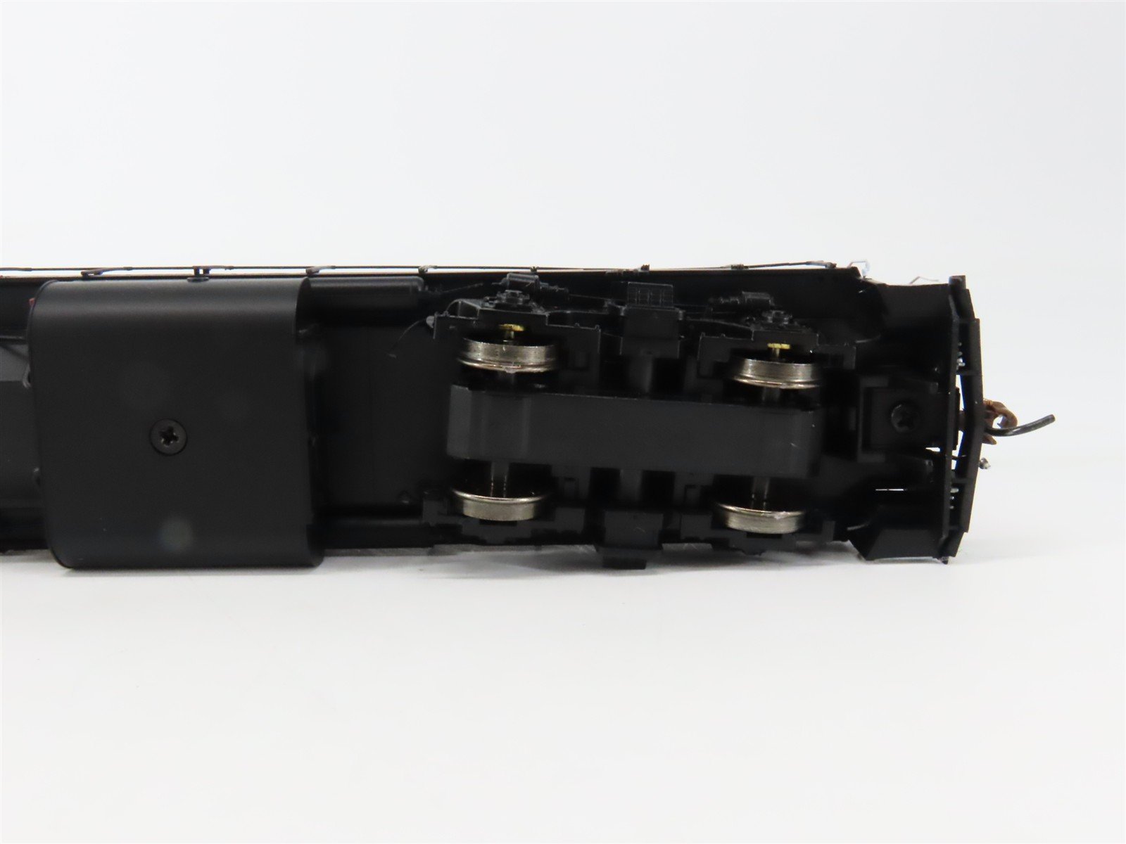 HO Scale Athearn Genesis ATHG65303 SOO Line GP38-2 Diesel Locomotive #4510