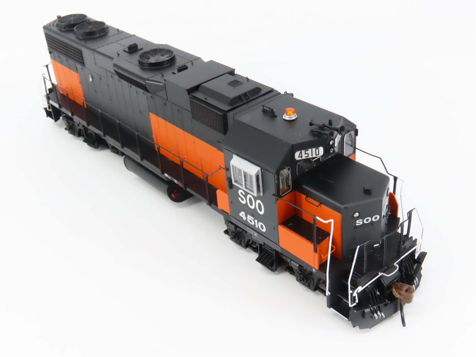 HO Scale Athearn Genesis ATHG65303 SOO Line GP38-2 Diesel Locomotive #4510