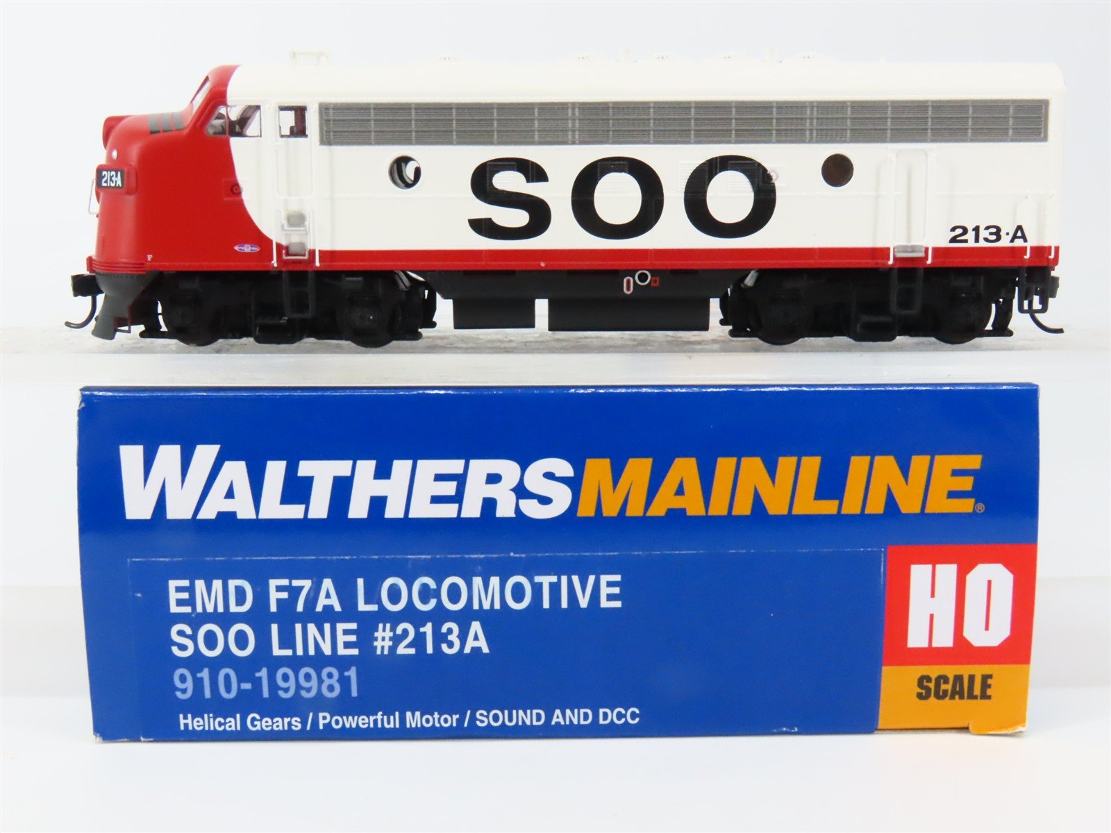 HO Walthers Mainline 910-19981 SOO Line F7A Diesel Loco #213-A w/ DCC & Sound