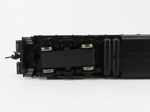 HO Walthers Proto 920-42802 B&M Boston & Maine GP9 Diesel #1746 wDCC & Sound