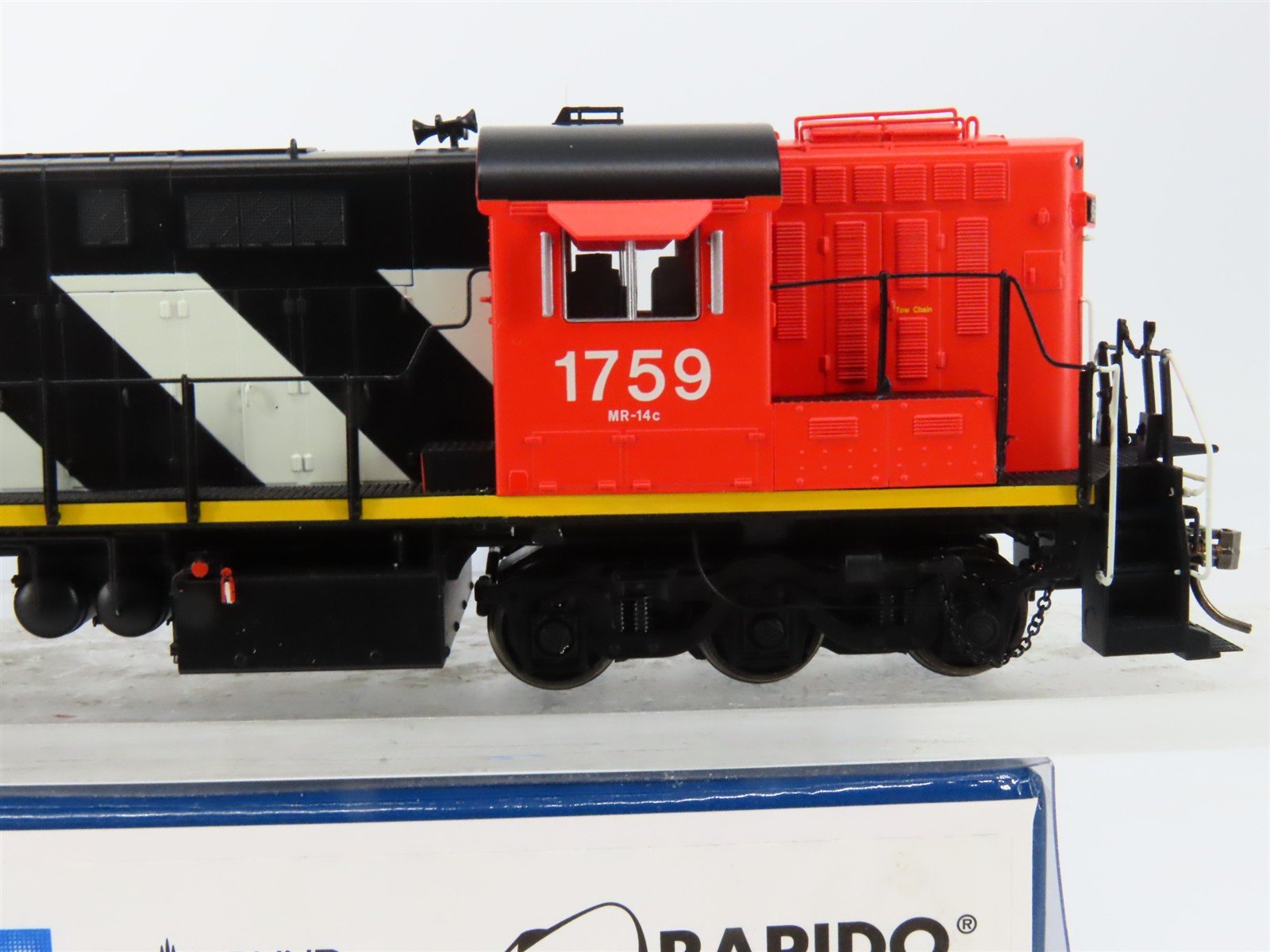 HO Scale Rapido 32558 CN Canadian National RSC-14 Diesel Locomotive #1759