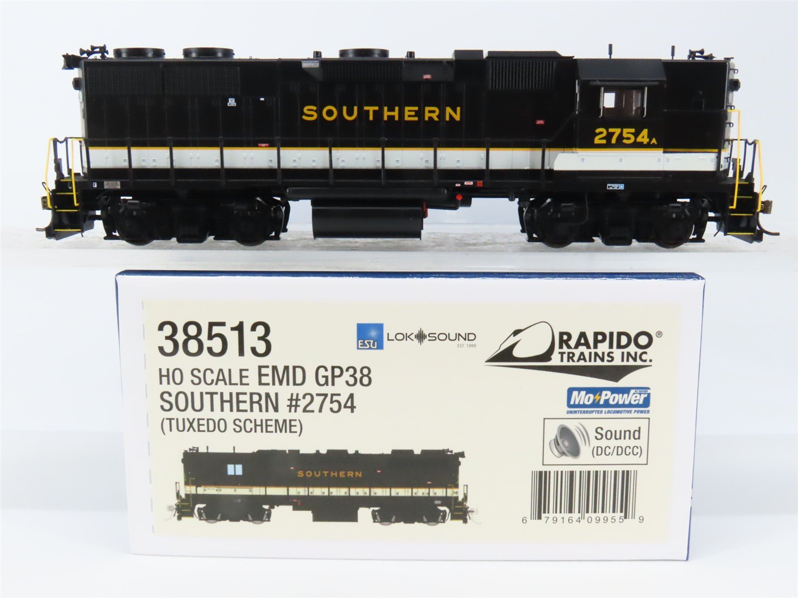 HO Scale Rapido 38513 Southern GP38 Diesel Locomotive #2754 wDCC & Sound