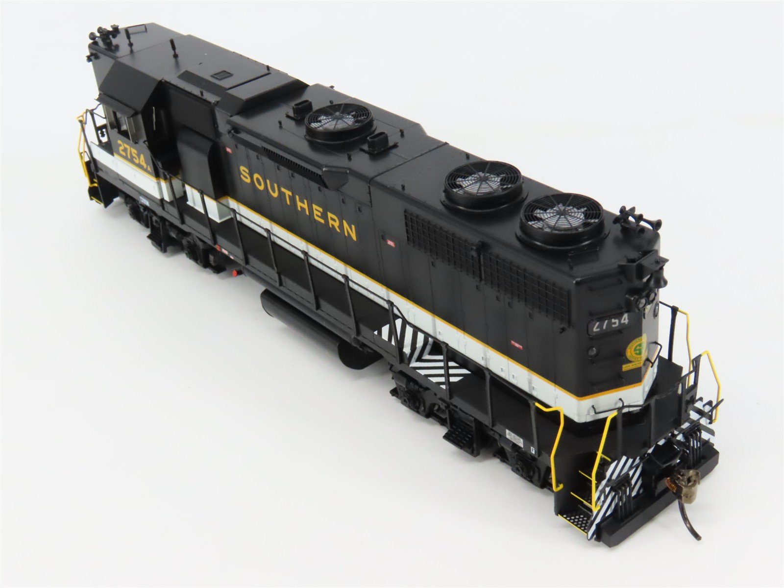 HO Scale Rapido 38513 Southern GP38 Diesel Locomotive #2754 wDCC & Sound