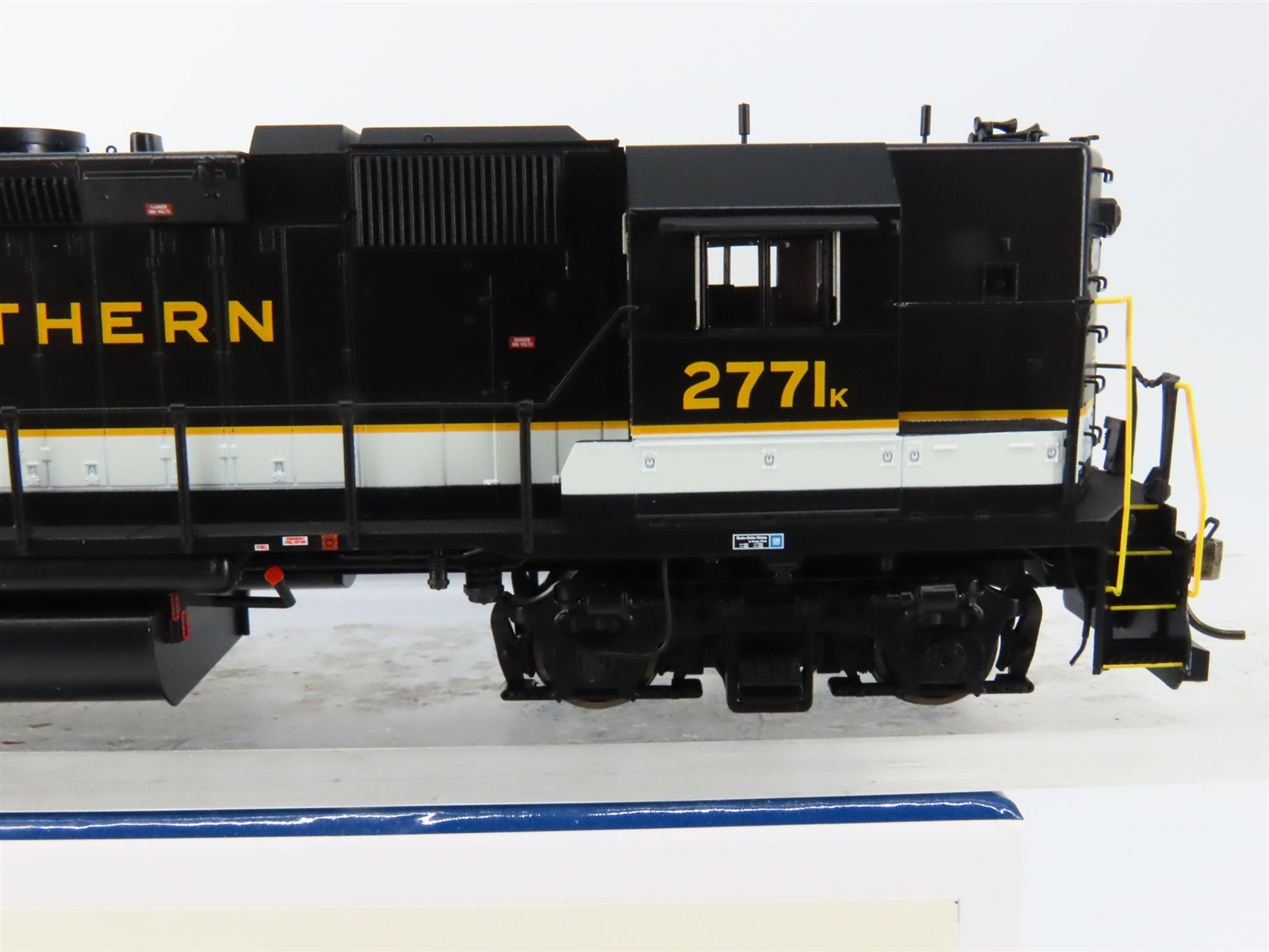 HO Scale Rapido 38514 Southern GP38 Diesel Locomotive #2771 wDCC & Sound