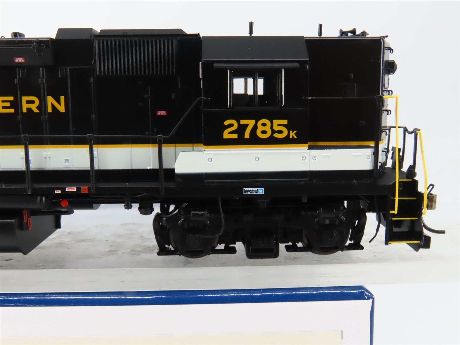 HO Scale Rapido 38515 Southern GP38 Diesel Locomotive #2785 wDCC & Sound