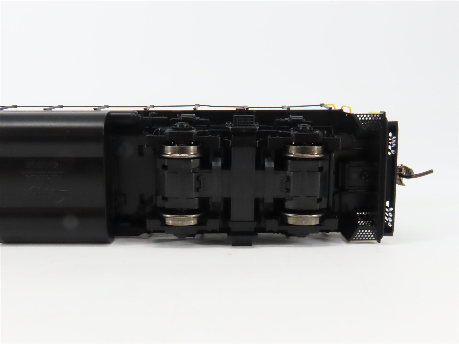HO Scale Rapido 38515 Southern GP38 Diesel Locomotive #2785 wDCC & Sound