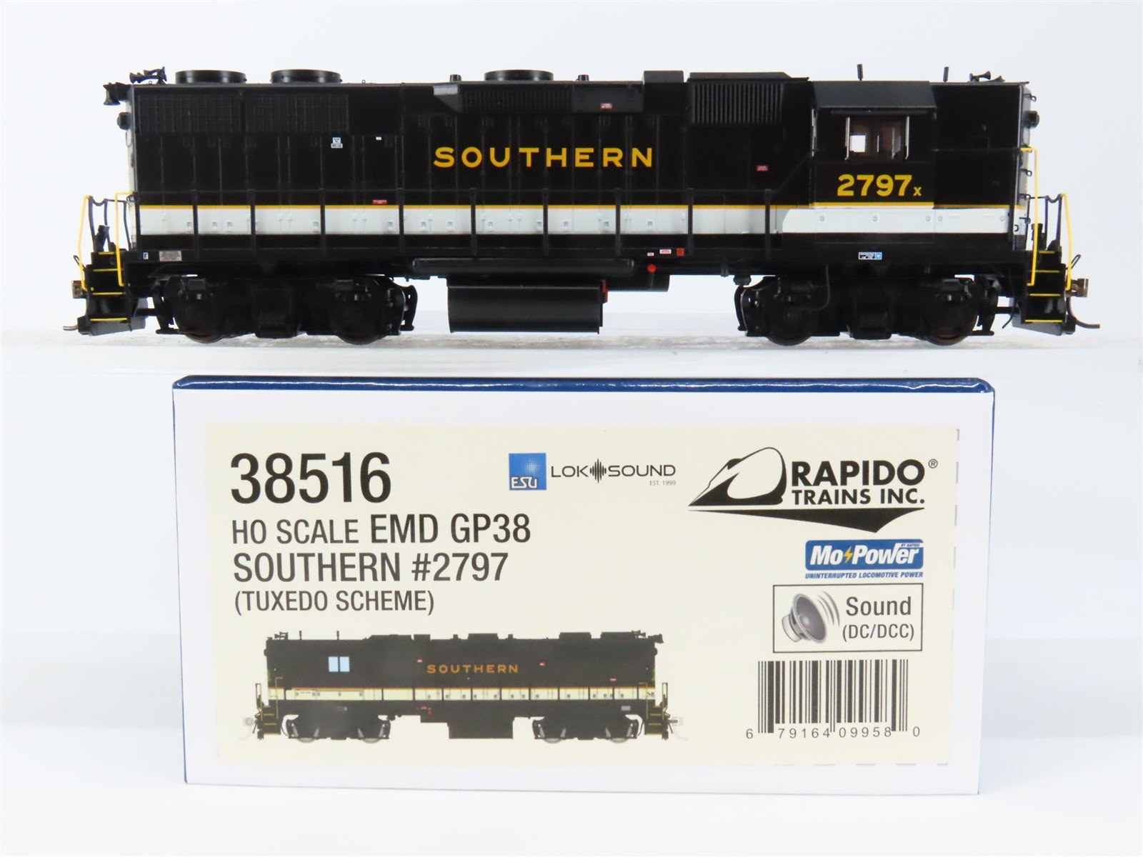 HO Scale Rapido 38516 Southern GP38 Diesel Locomotive #2797 wDCC & Sound