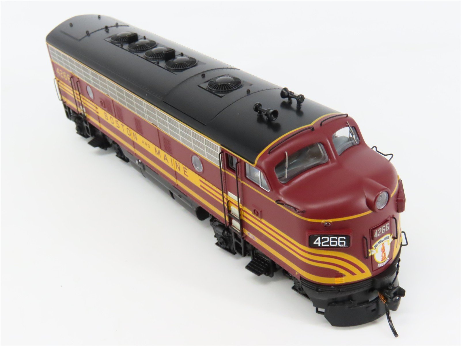 HO Broadway Limited BLI 8200 B&M Boston & Maine F7A Diesel #4266 wDCC & Sound