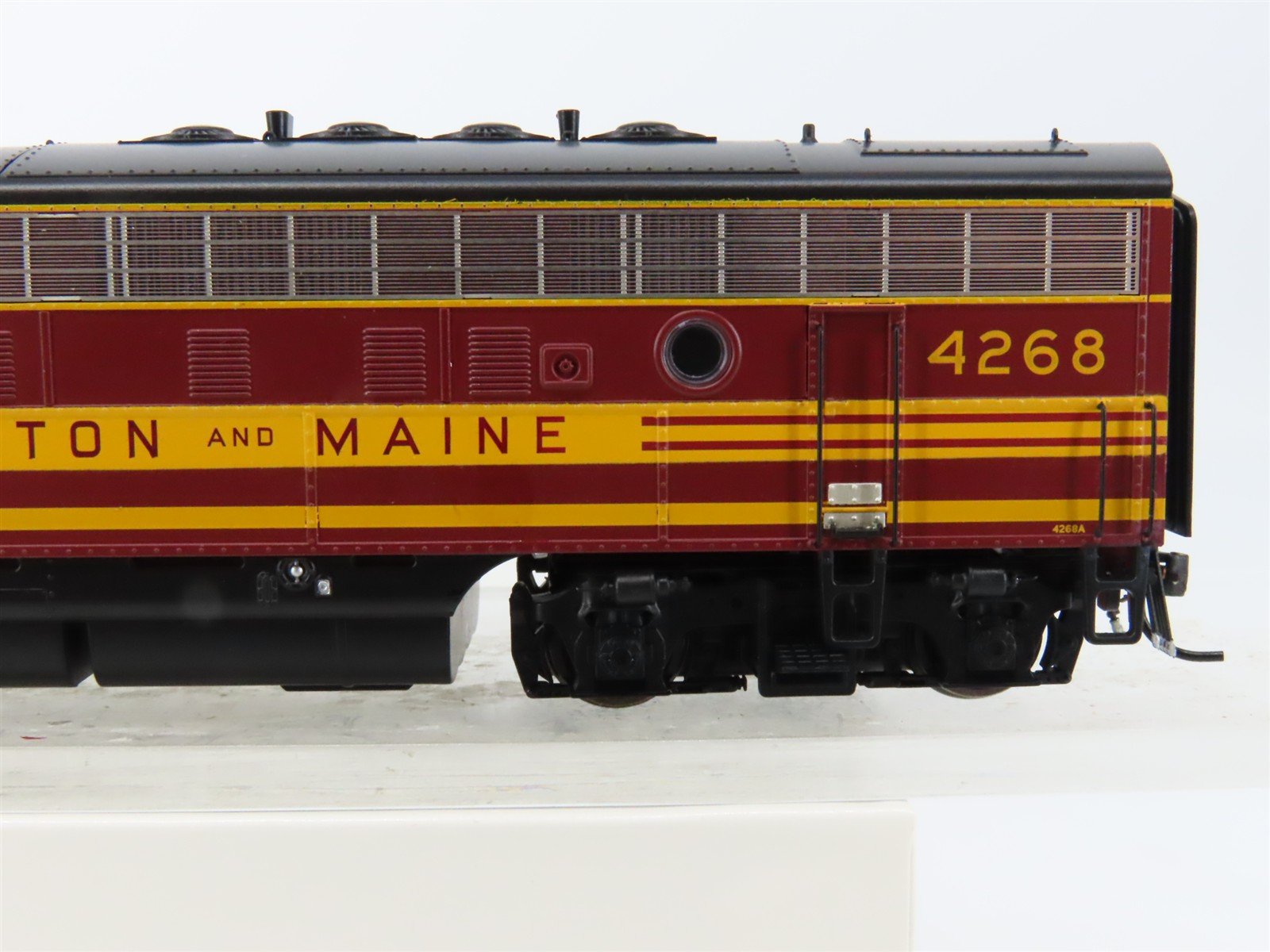 HO Broadway Limited BLI 8201 B&M Boston & Maine F7A Diesel #4268 wDCC & Sound