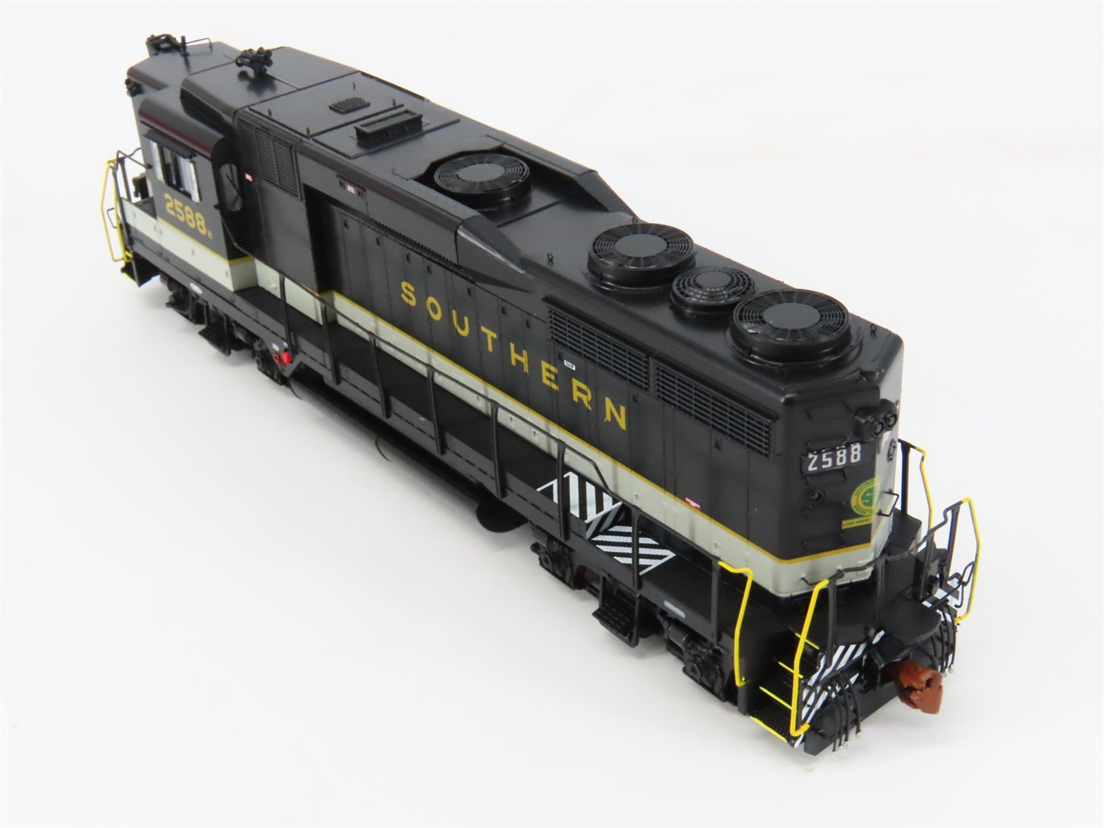 HO Scaletrains.com SXT39241 Southern GP30 Diesel Loco #2588 wDCC & Sound