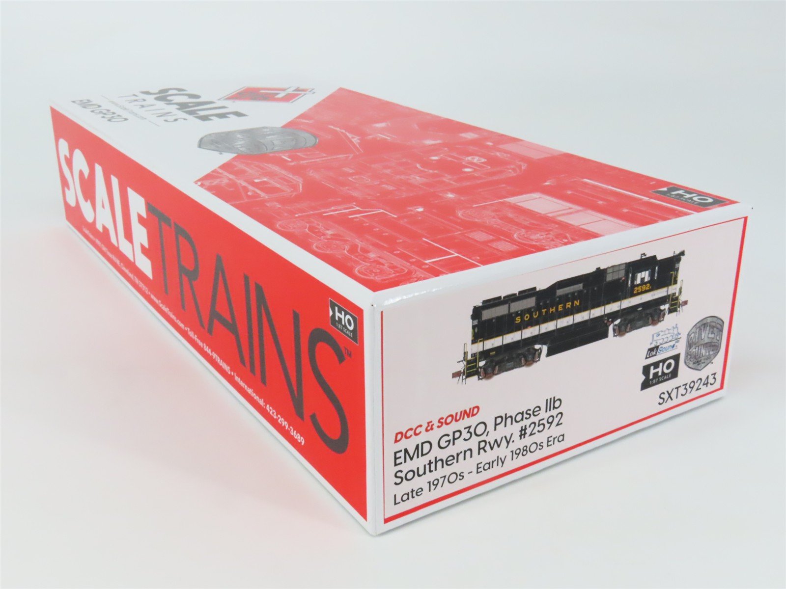 HO Scaletrains.com SXT39243 Southern GP30 Diesel Loco #2592 wDCC & Sound