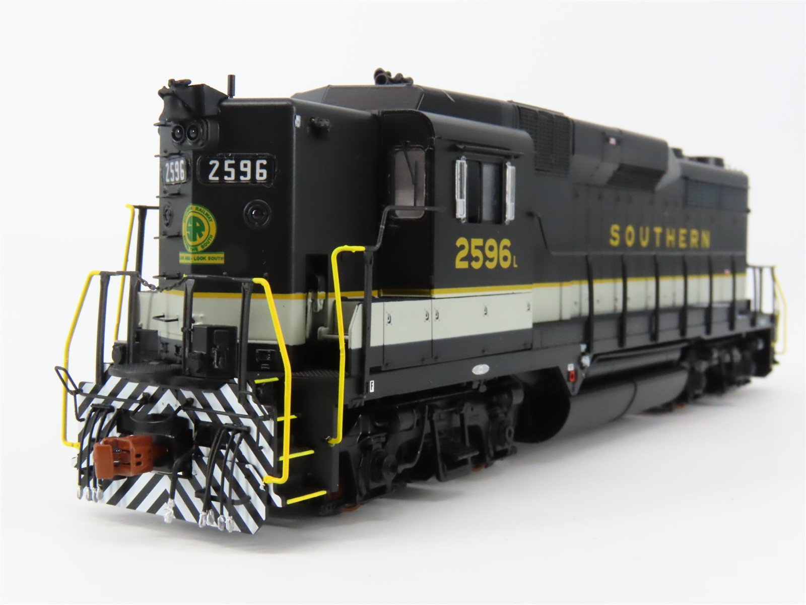 HO Scaletrains.com SXT39245 Southern GP30 Diesel Loco #2596 wDCC & Sound