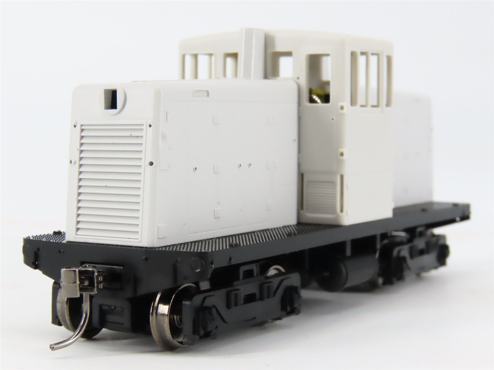 HO Scale Rapido 48598 Undecorated GE 44-Tonner Diesel Loco w/DCC & Sound